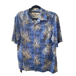 Island Republic Men’s Short Sleeve Palm Trees Clouds  Blue Button Down Shirt